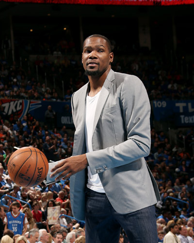 他以出色的 他以出色的