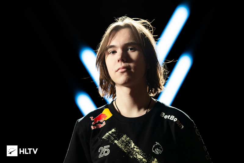 多机会在球 多机会在球