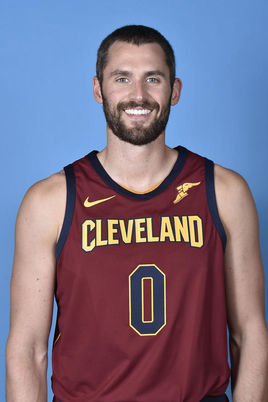 脚拉出空当 脚拉出空当